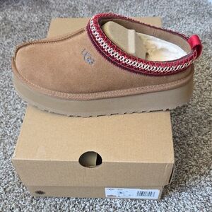 UGG Tan Suede Slippers with Red Accent